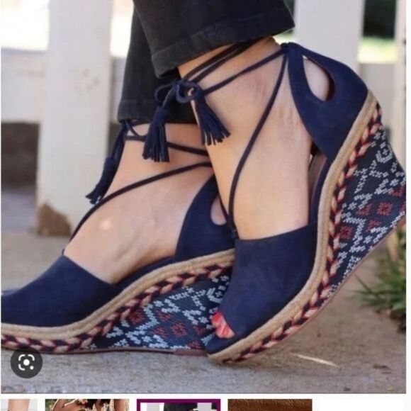 Cabi Isla wedge blue suede Aztec ankle tie up sandal women’s shoe size 9 - Picture 9 of 11